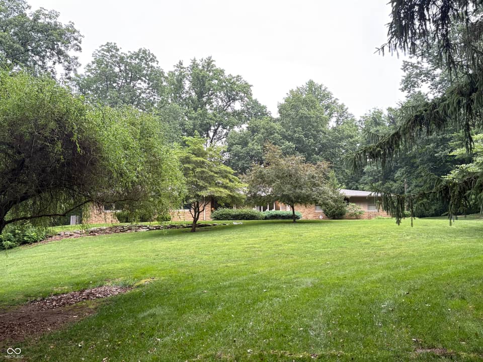 2140 W Stop 11 Road, Indianapolis