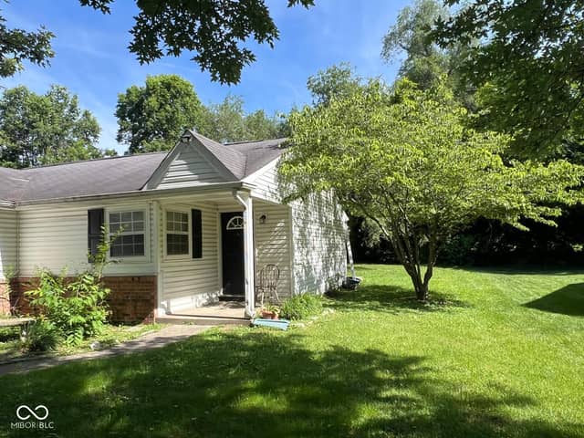 2208 Friendship Drive, Indianapolis, IN 46217, photo 2 of 37