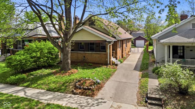 1025 N Bosart Avenue, Indianapolis, IN 46201, photo 3 of 36
