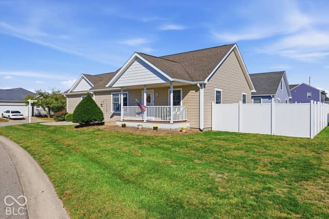 2020 Pin Oak Court, Shelbyville, IN 46176, photo 3 of 30