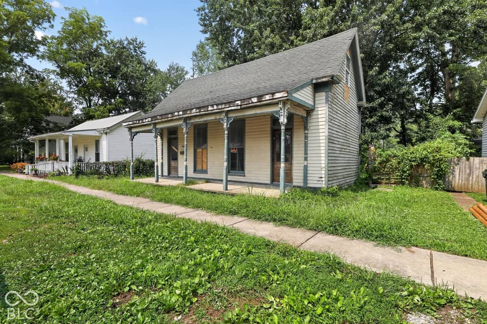 306 E Pike Street, Vevay, IN 47043, photo 1 of 23