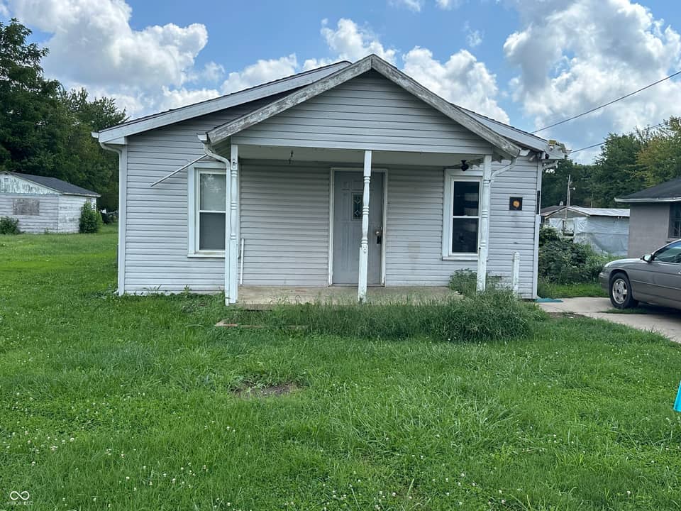 1105 Randolph Avenue, Alexandria, IN 46001, photo 1 of 10