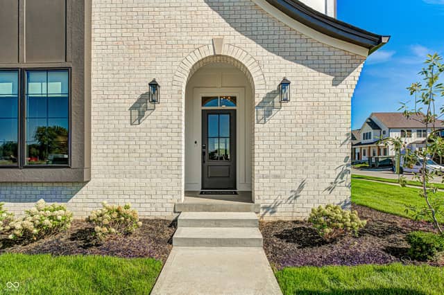 8782 Chauncey Street, Zionsville, IN 46077, photo 4 of 35