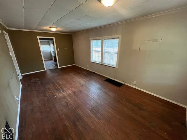 1431 W Pruitt Street, Indianapolis, IN 46208, photo 3 of 9