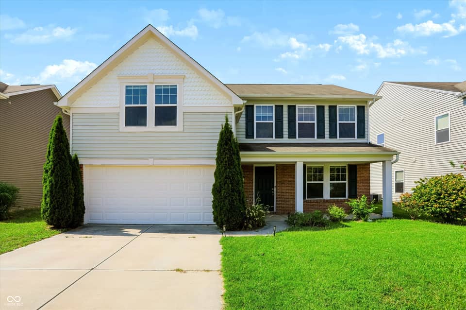 2536 Autumn Road, Indianapolis, IN 46229, photo 1 of 43