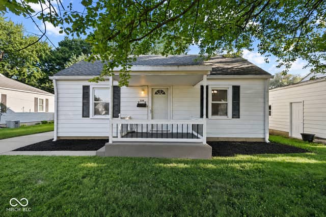 320 E 34th Street, Anderson, IN 46013, photo 3 of 17
