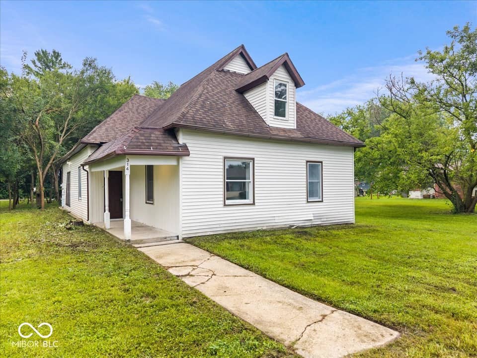 314 Craven Street, Sweetser