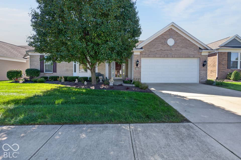 16171 Oakford Trail, Fishers