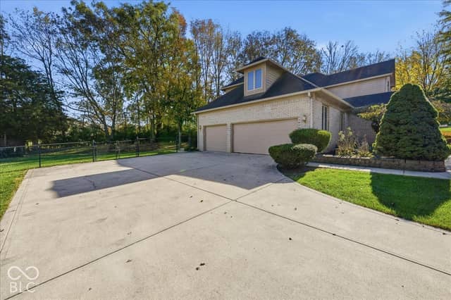625 Rylan Circle, Greenwood, IN 46142, photo 5 of 49