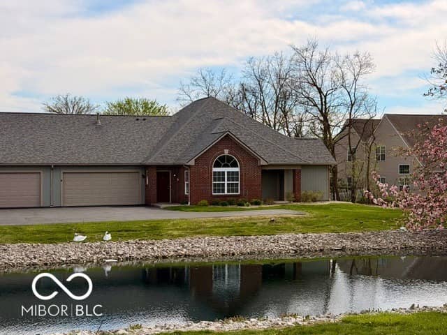 2712 Reflection Way, Greenwood, IN 46143, photo 5 of 38