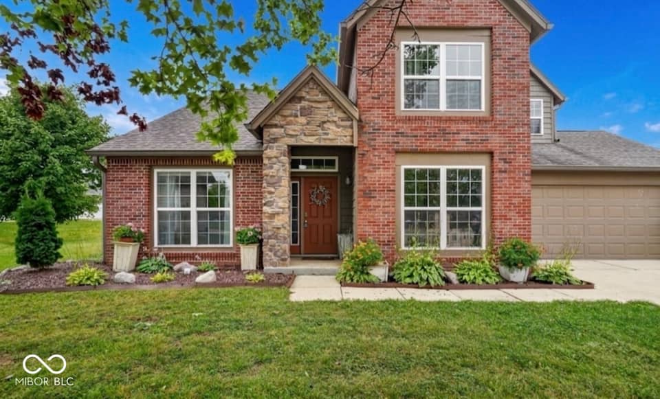 10537 Simsbury Court, Indianapolis