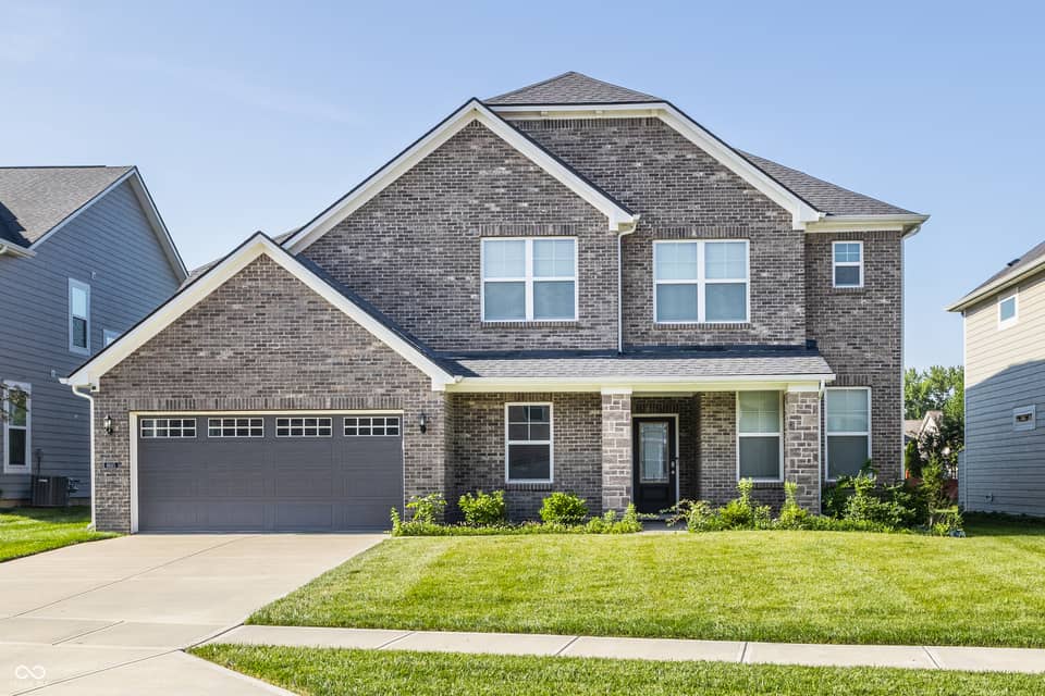 6845 Oakcrest Drive, McCordsville