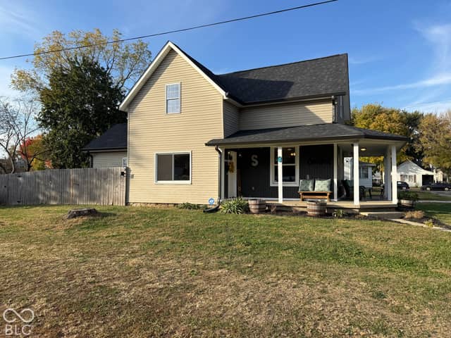 106 S Chestnut Street, Alexandria, IN 46001, photo 2 of 26