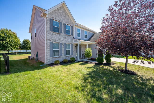 7627 Sly Fox Drive, Indianapolis, IN 46237, photo 5 of 37