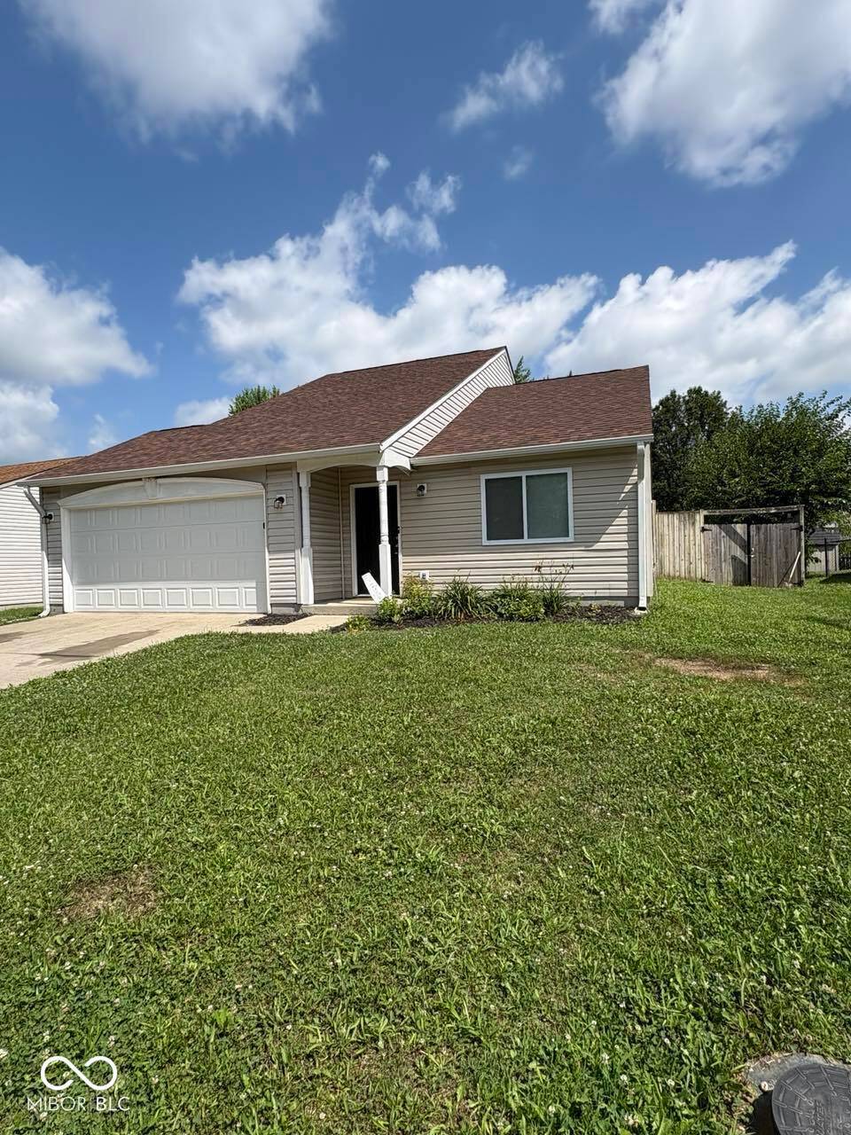 144 Meadow Glen Drive, Avon