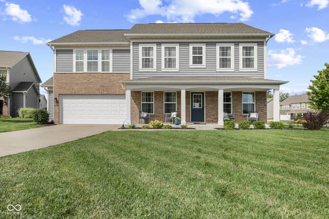 1304 Glen Canyon Drive, Greenwood, IN 46143, photo 2 of 44