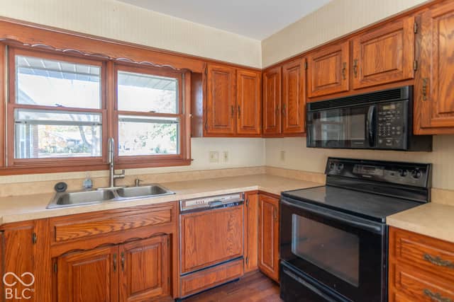 523 N Bauman, Indianapolis, IN 46214, photo 4 of 30