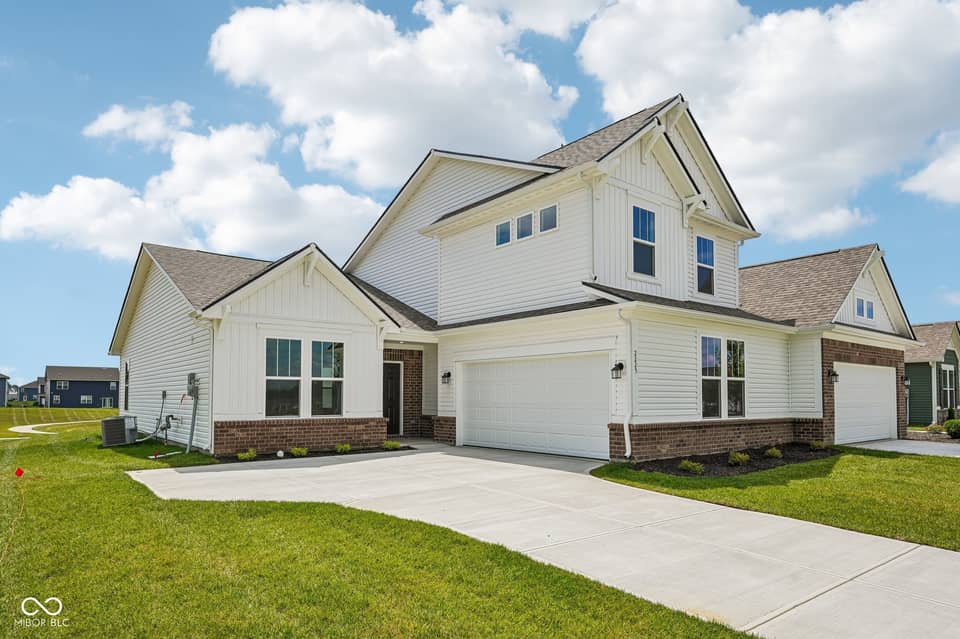 2225 Aviary Lane, Danville, IN 46122, photo 1 of 39