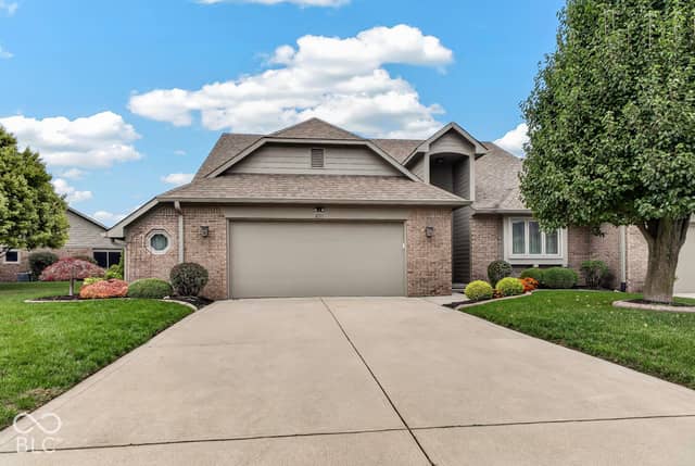 670 Brook Drive, Greenwood, IN 46143, photo 4 of 52