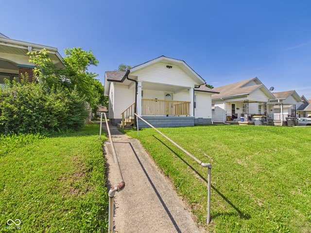1403 W 3rd Street, Anderson, IN 46016, photo 3 of 35
