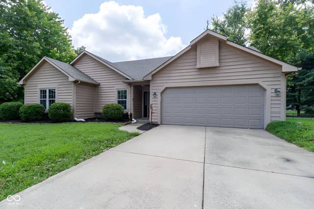572 San Ricardo Drive, Greenwood, IN 46142, photo 5 of 27