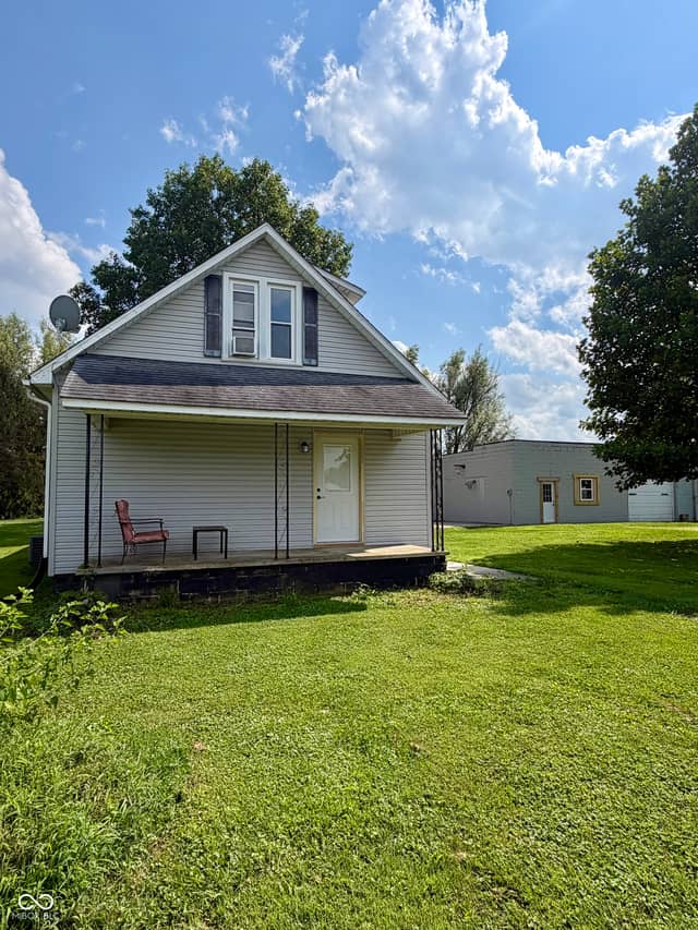 125 E Lincoln Street, Kingman, IN 47952, photo 3 of 27