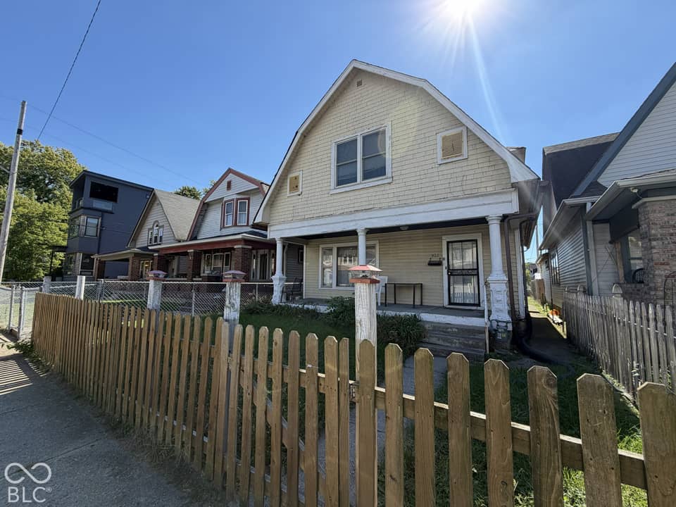 933 E Morris Street, Indianapolis