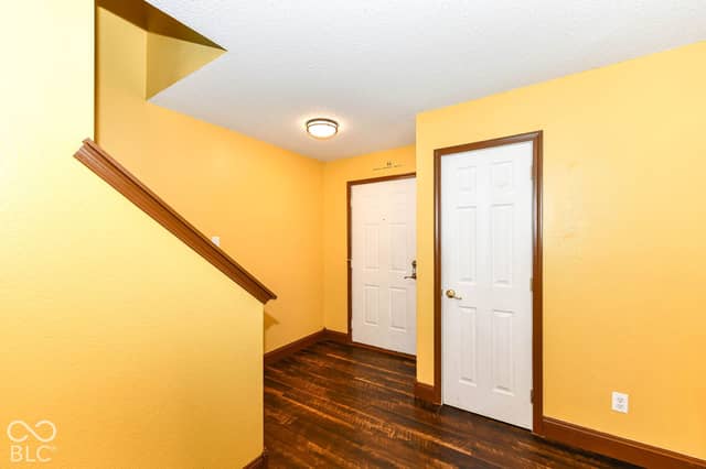 410 Tracy Lane, Brownsburg, IN 46112, photo 4 of 32