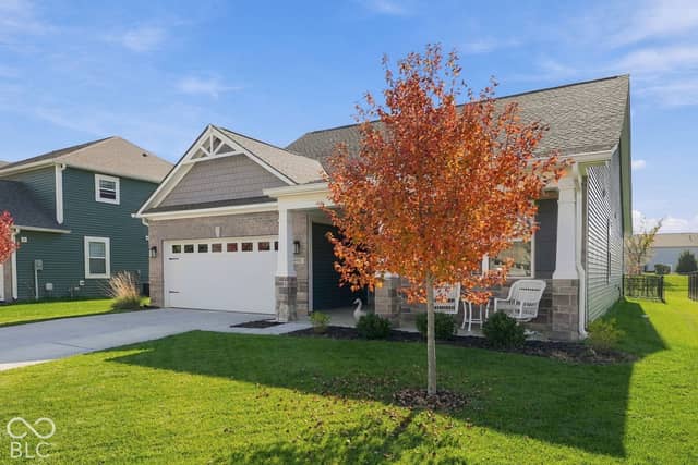 6833 Cardiff Drive, McCordsville, IN 46055, photo 2 of 31