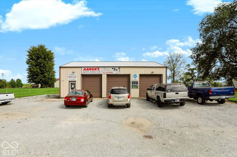 3806 S State Road 3, New Castle