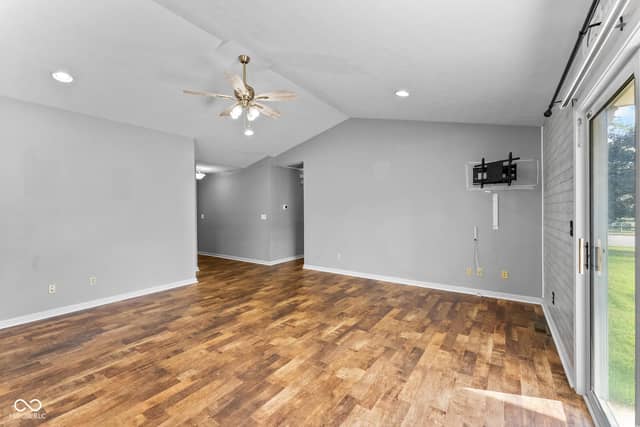 802 Allendale Drive, Seymour, IN 47274, photo 5 of 29