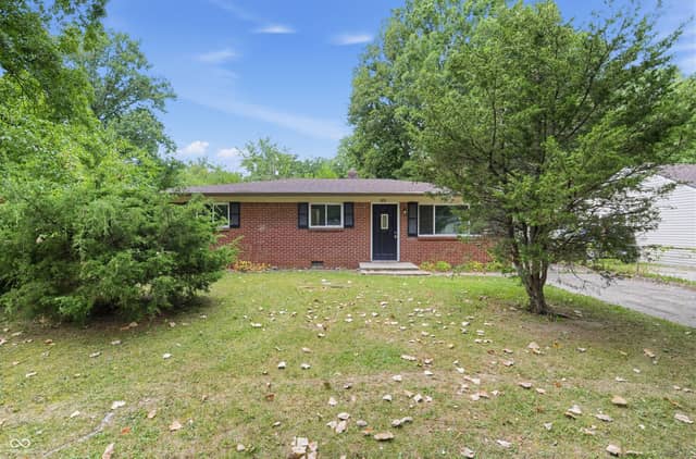 3618 N Hartman Drive, Indianapolis, IN 46226, photo 4 of 31