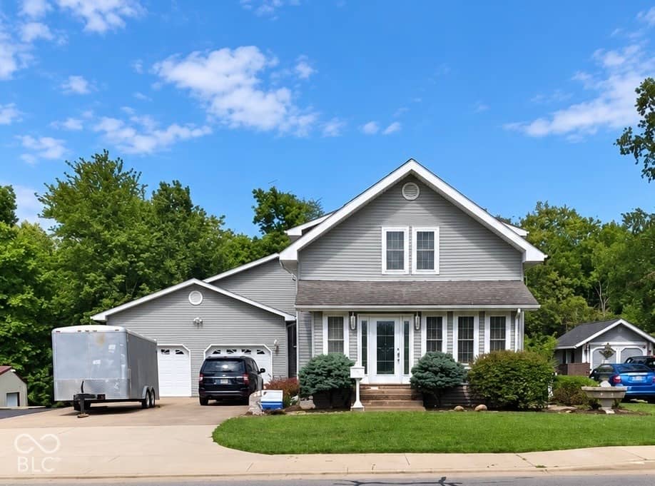 728 S State, North Vernon, IN 47265, photo 1 of 54