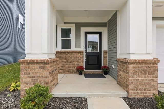 11464 Basalt Drive, Indianapolis, IN 46235, photo 5 of 45