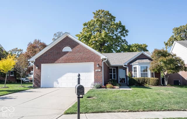 8331 Stark Drive, Indianapolis, IN 46216, photo 5 of 47