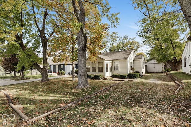 5869 Villa Avenue, Indianapolis, IN 46227, photo 2 of 28
