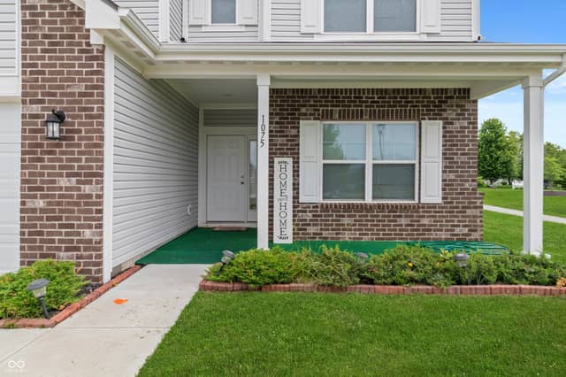 1075 Galaxy Lane, Danville, IN 46122, photo 4 of 27