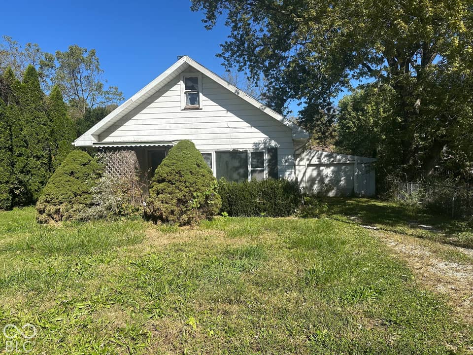804 W 4th Street, Alexandria