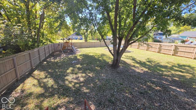 214 W 2nd, Veedersburg, IN 47987, photo 5 of 30