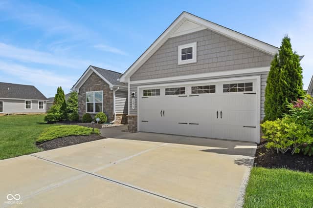 1275 Gunnison Drive, Greenfield, IN 46140, photo 4 of 34