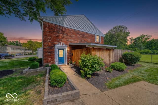 2917 Country Estates Drive, Indianapolis, IN 46227, photo 3 of 30