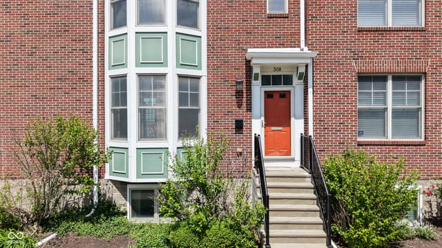 308 E 10th Street, Indianapolis, IN 46202, photo 2 of 36