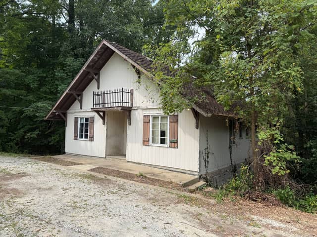 11985 State Highway 243 Road, Cloverdale, IN 46120, photo 3 of 92