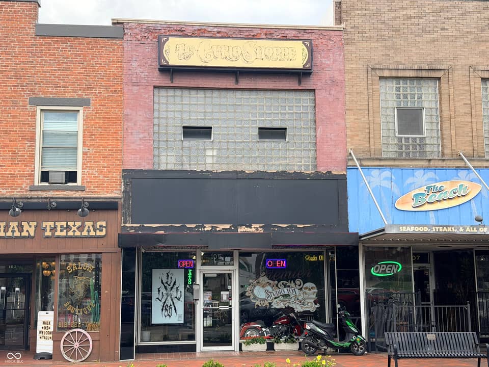 105 N Broadway Street, Greensburg