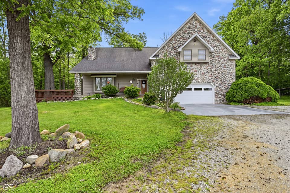 938 N County Road 275 E, New Castle