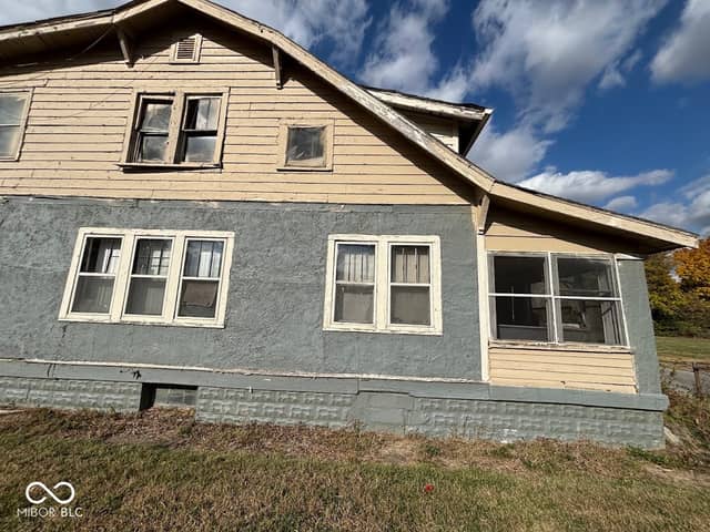 2420 Bond Street, Indianapolis, IN 46208, photo 5 of 9