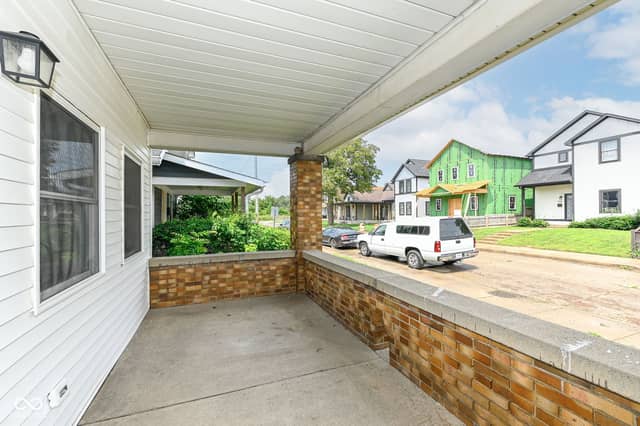 243 Iowa Street, Indianapolis, IN 46225, photo 4 of 32