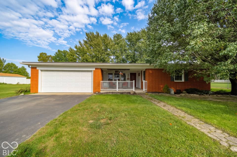2672 N 350 W, Anderson, IN 46011, photo 1 of 38