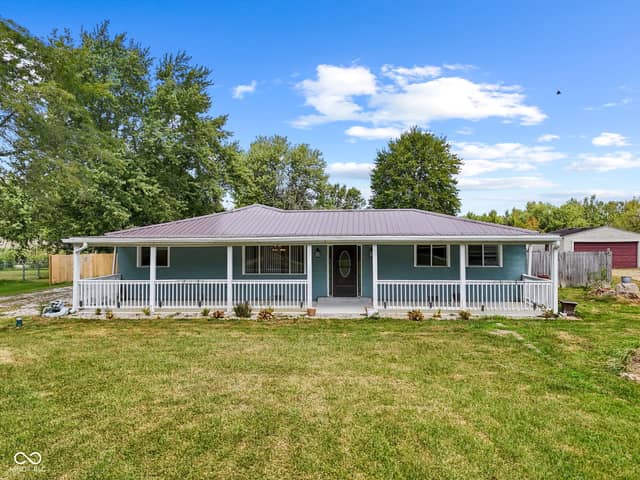 11826 S Marlin Road, Indianapolis, IN 46239, photo 2 of 26