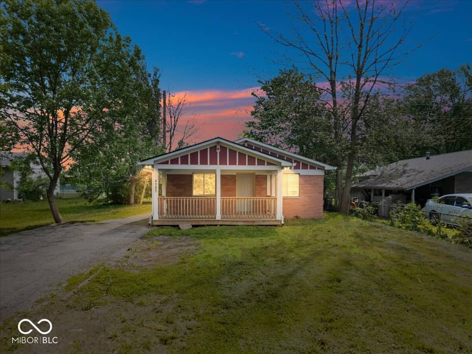 4137 Kenneth Avenue, Indianapolis